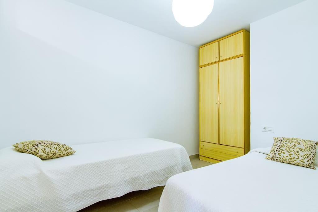 Beach Papa Luna Apartment Peniscola Bagian luar foto